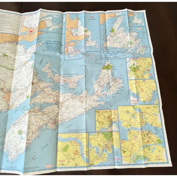 AAA Atlantic Provinces Quebec Highway Map Travel CAA Transportation 2018 - Picture 6 of 11